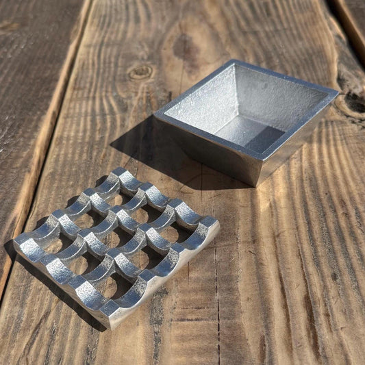 Small Silver Handcrafted Cast Aluminium Ashtray - Vintage Style Cigar Holder Ashtray - Heavy Cigarette Ashtray