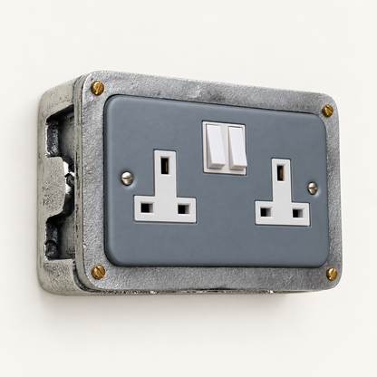 Grey Metal Clad Double Switched 13A Power Socket 230V Industrial Conduit