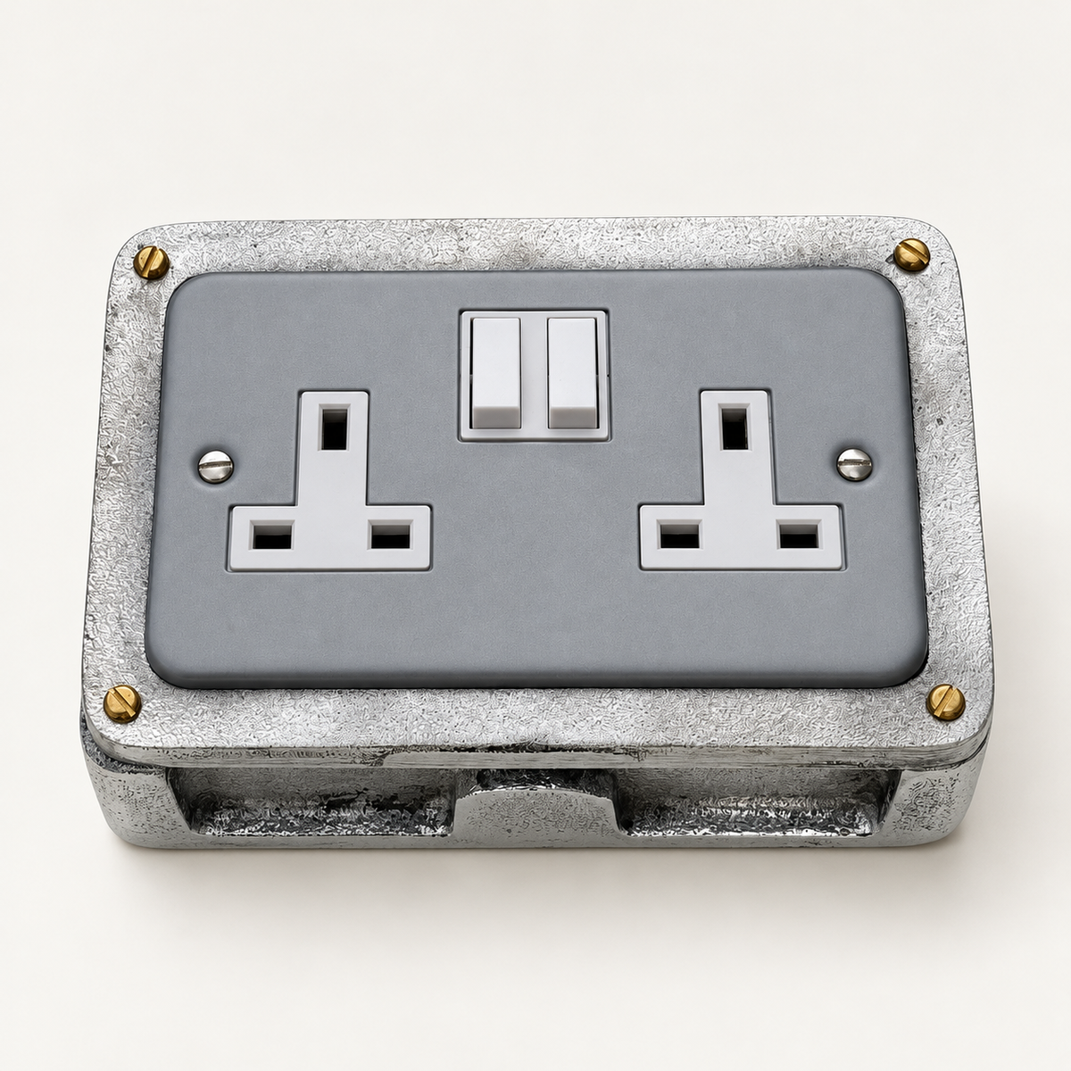 Grey Metal Clad Double Switched 13A Power Socket 230V Industrial Conduit