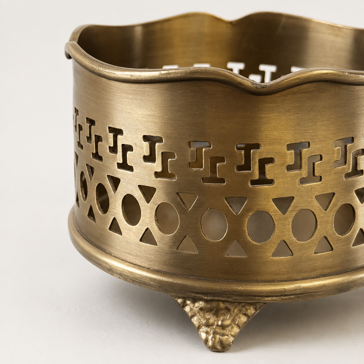 Luxury Vintage Antique Brass Wine Holder Ornante Bottle Stand Barware