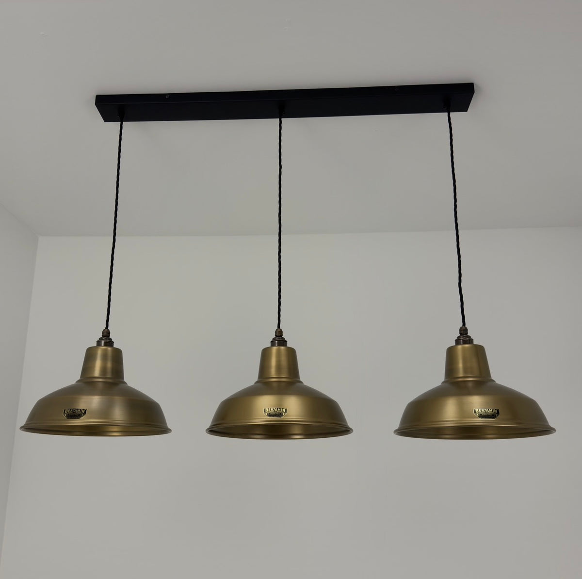 Filby 3 x Antique Brass Lampshade Wire Cluster Track Light