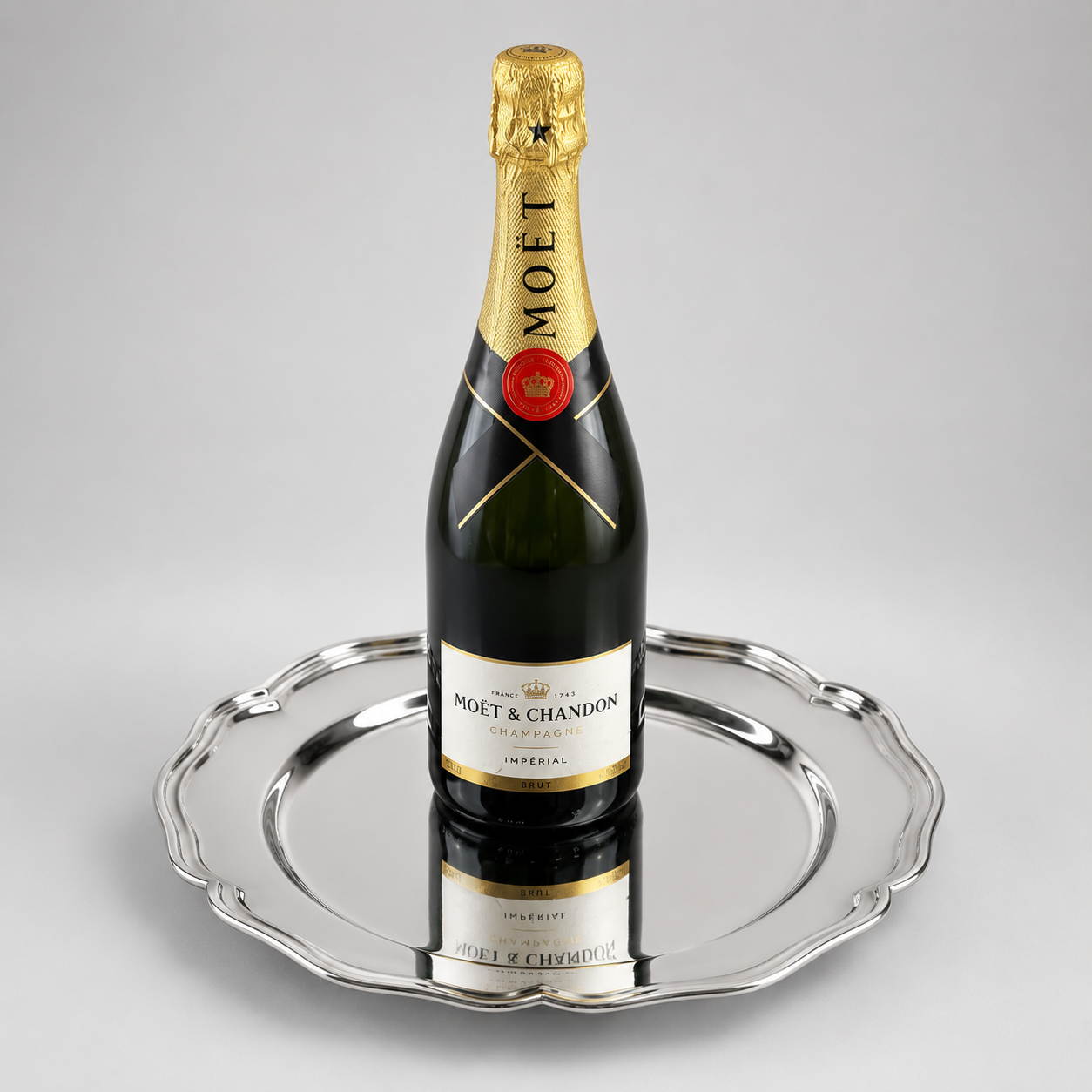Round Silver Nickel Victorian Serving Tray | 30cm Mirror Finish Drinks Platter