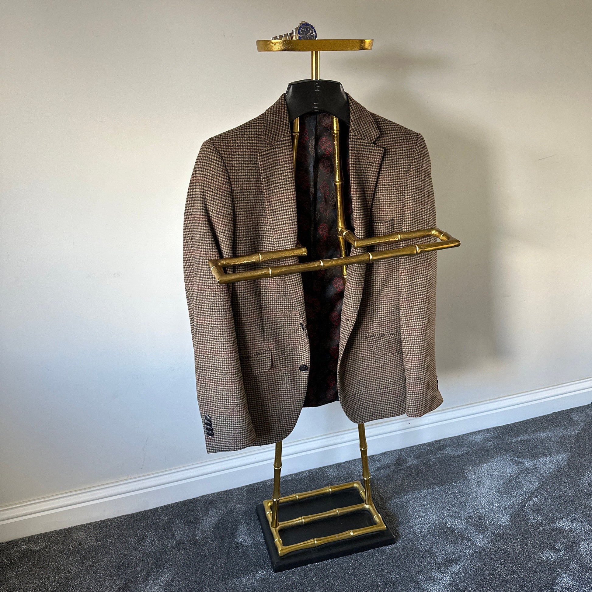 Luxury Dressboy Suit Stand - Clothes Rack Coat Rack