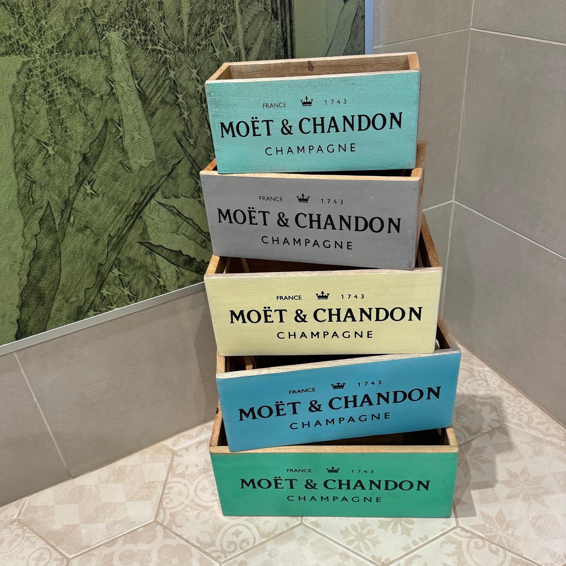 Storage Boxes Moët & Chandon Champagne Crates Chic Finish