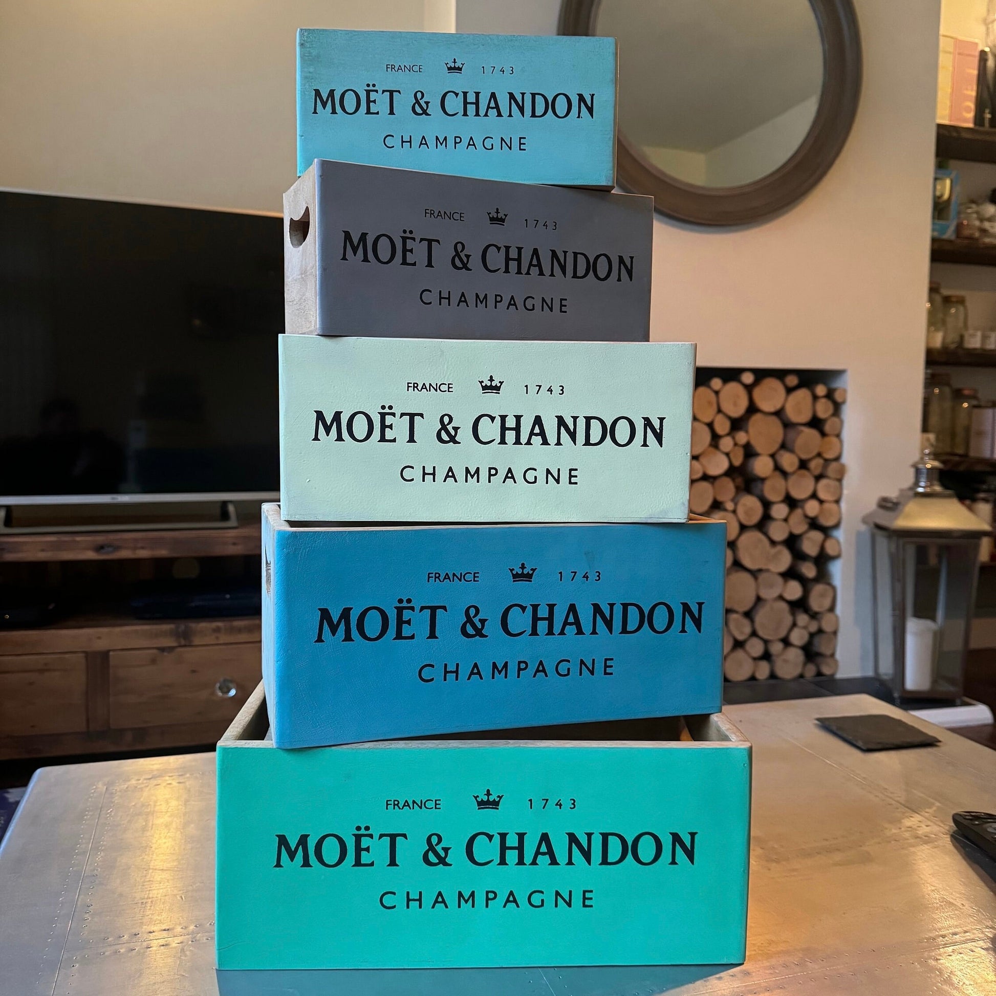 Storage Boxes Moët & Chandon Champagne Crates Chic Finish