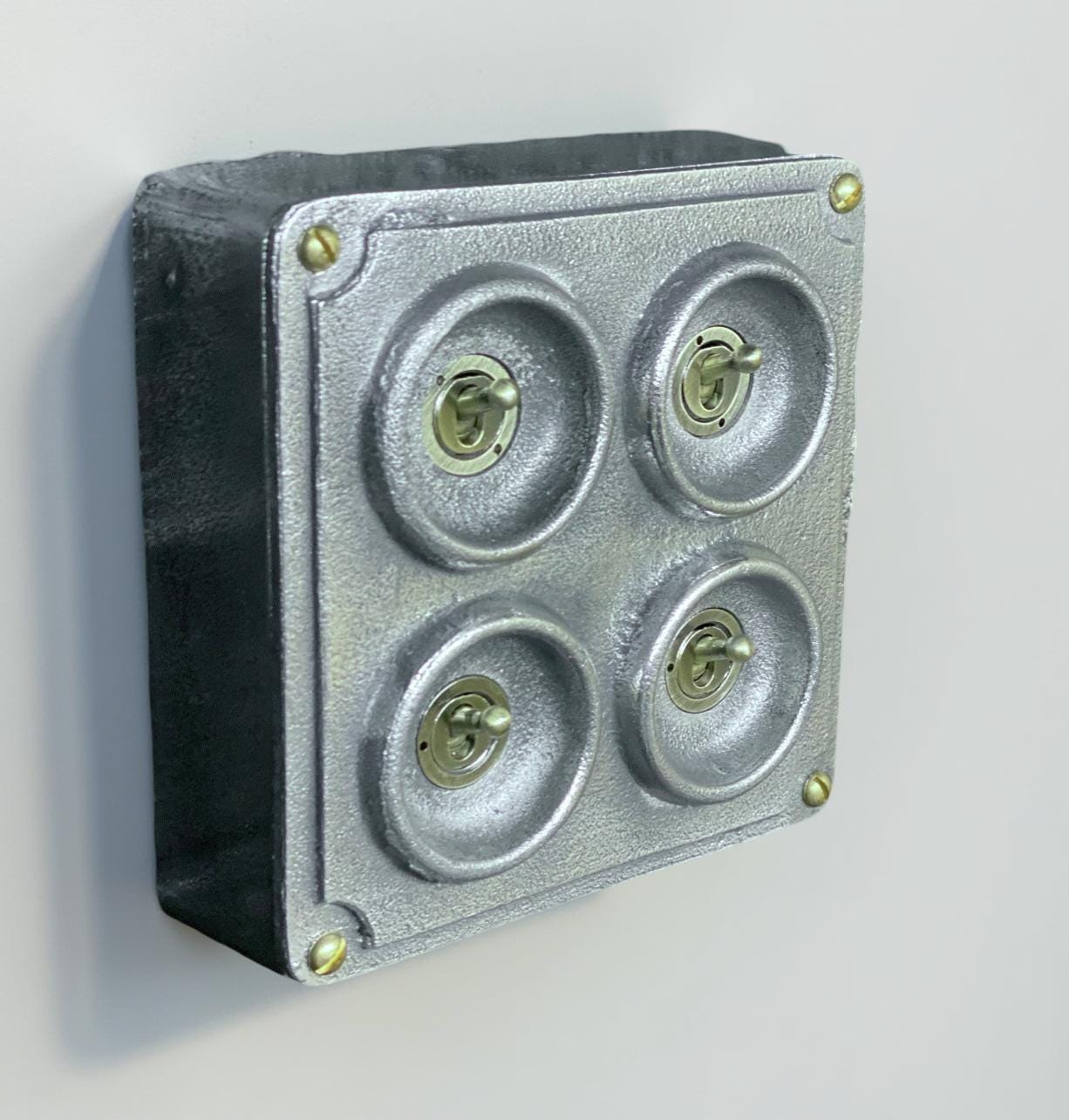 4 Gang 2 Way Solid Cast Metal Surface Mounted Conduit Light Switch Industrial - BS EN Approved Vintage Crabtree