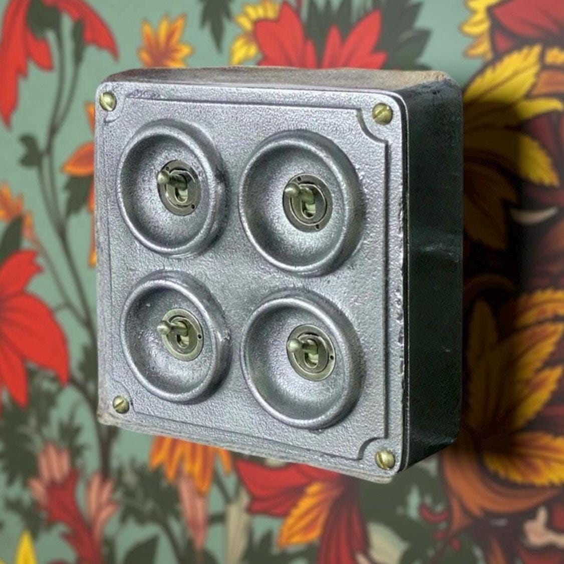 4 Gang 2 Way Solid Cast Metal Surface Mounted Conduit Light Switch Industrial - BS EN Approved Vintage Crabtree