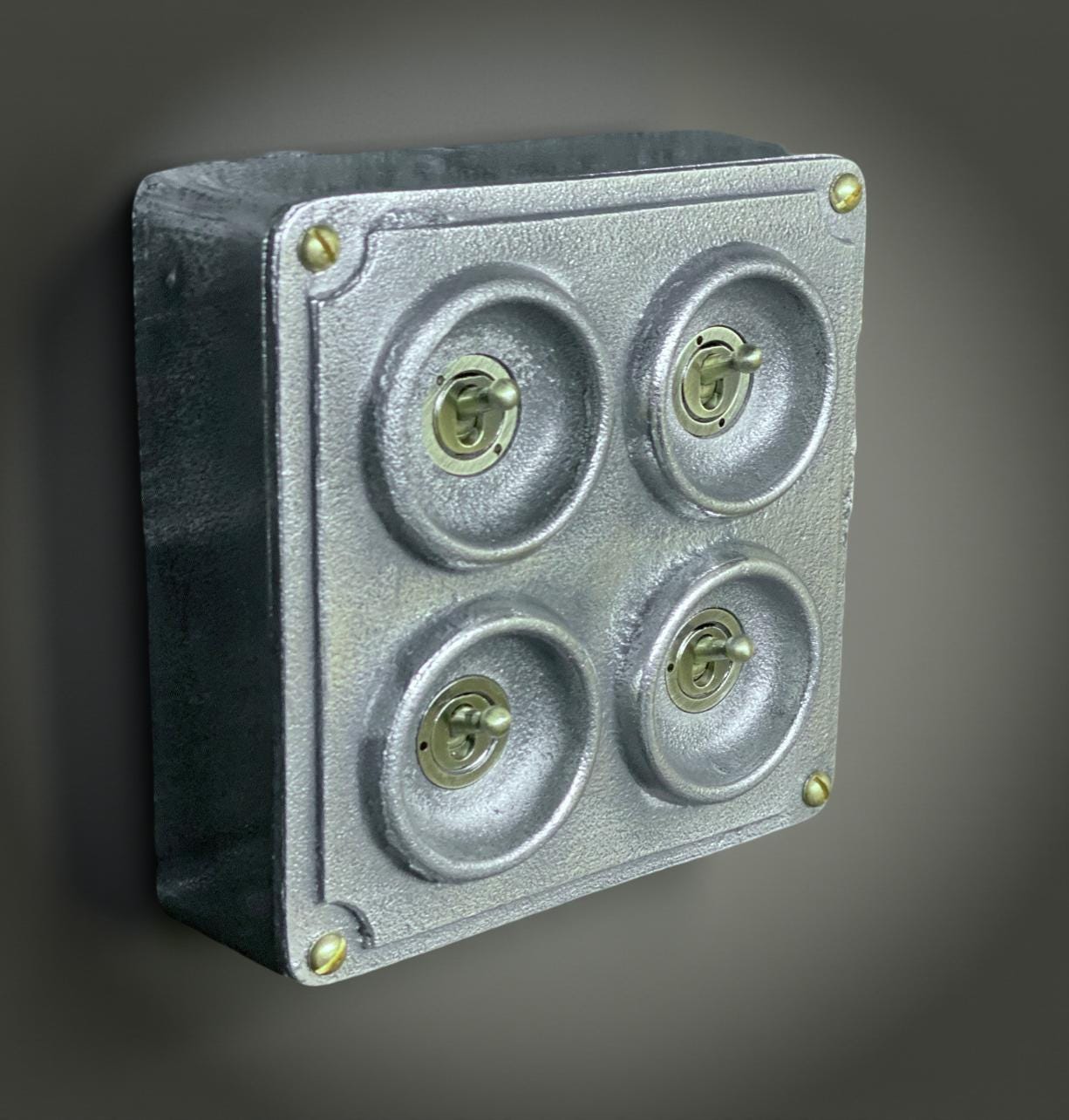 4 Gang 2 Way Solid Cast Metal Surface Mounted Conduit Light Switch Industrial - BS EN Approved Vintage Crabtree