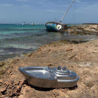 Boat Ocean Yacht Liner Cast Aluminium Ashtray