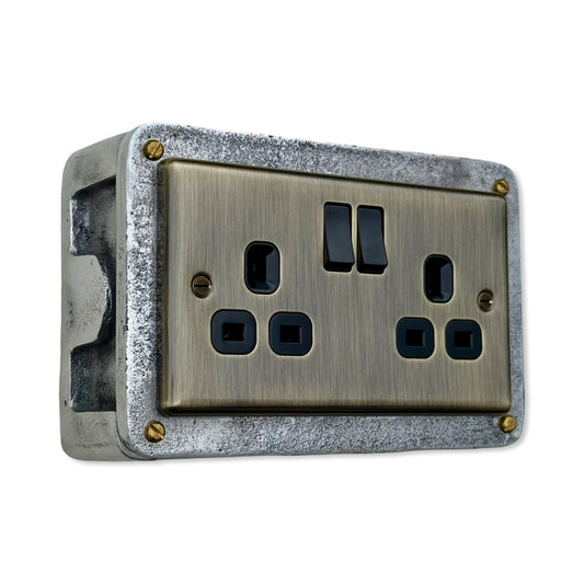 Antique Brass Double Switched 13A Power Socket 230V 13A 2 Gang 2G Solid Cast Metal Conduit Switch Industrial - BS EN Approved