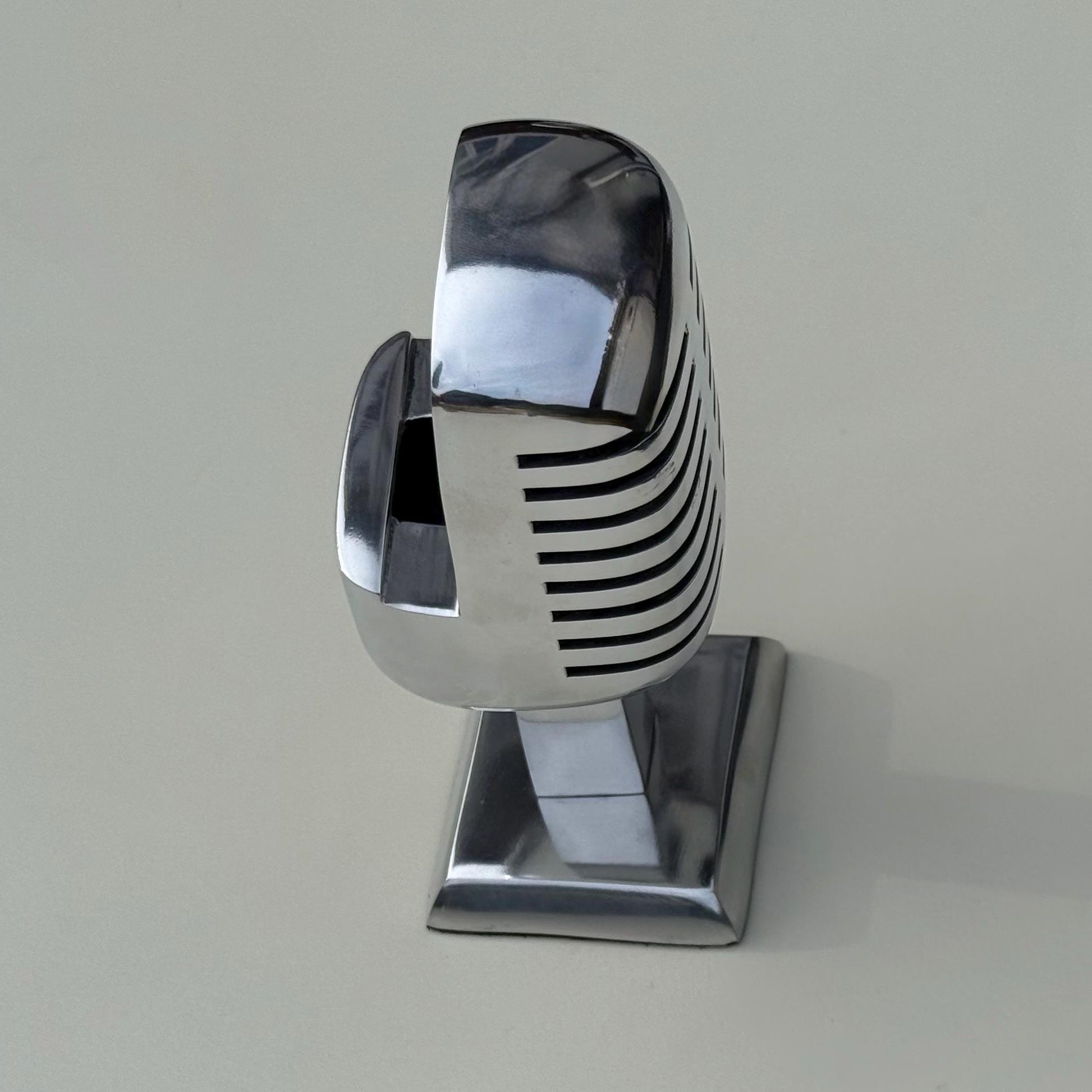 Maxlume - Vintage Microphone Pencil Stand Holder Retro Mic Office Accesories