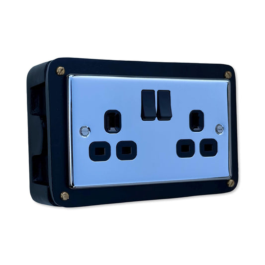 Black Double Switched Mirror Finish Power Socket 230V 2 Gang Solid Cast Metal Conduit Switch