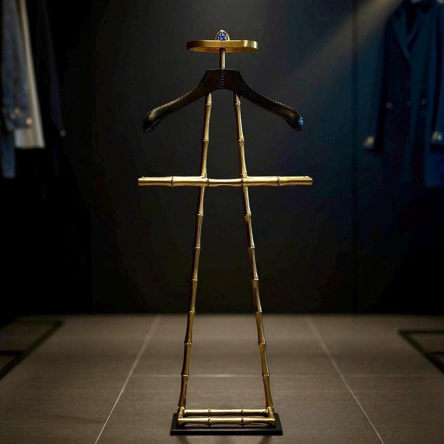 Luxury Dressboy Suit Stand - Clothes Rack Coat Rack
