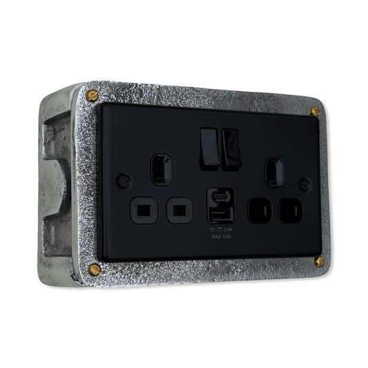 Matt Black Double Switched Solid Cast Metal Conduit 2-Gang Socket + 2 Outlet Type A & C USB Charger