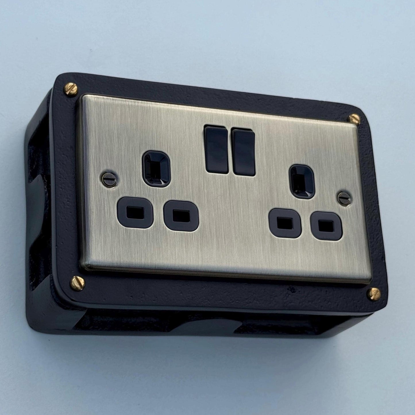 Black Double Switched Antique Brass 13A Power Socket 230V 13A 2 Gang 2G Solid Cast Metal Conduit Switch Industrial - BS EN Approved