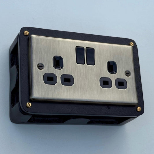 Black Double Switched Antique Brass 13A Power Socket 230V 13A 2 Gang 2G Solid Cast Metal Conduit Switch Industrial - BS EN Approved