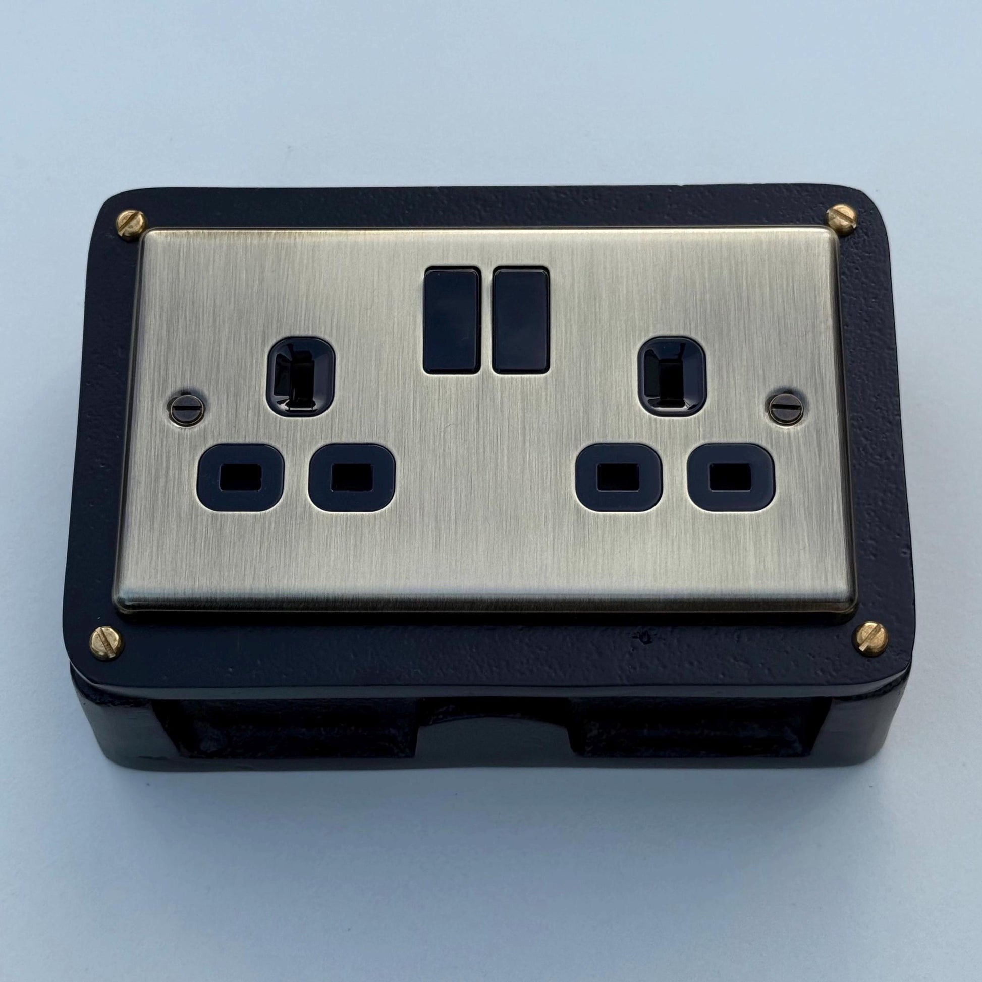 Black Double Switched Antique Brass 13A Power Socket 230V 13A 2 Gang 2G Solid Cast Metal Conduit Switch Industrial - BS EN Approved