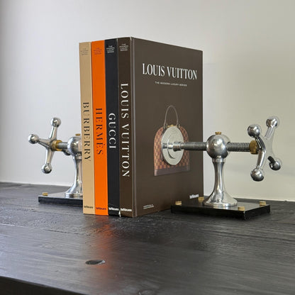 Windlass Bookend Retro Book DVD Organizer