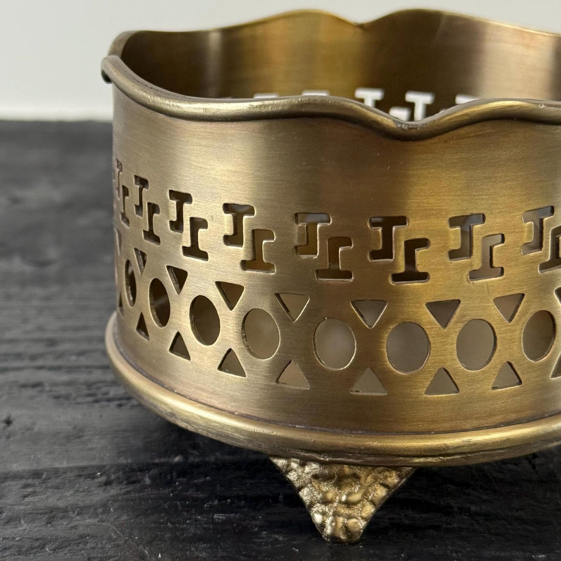 Luxury Vintage Antique Brass Wine Holder Ornante Bottle Stand Barware