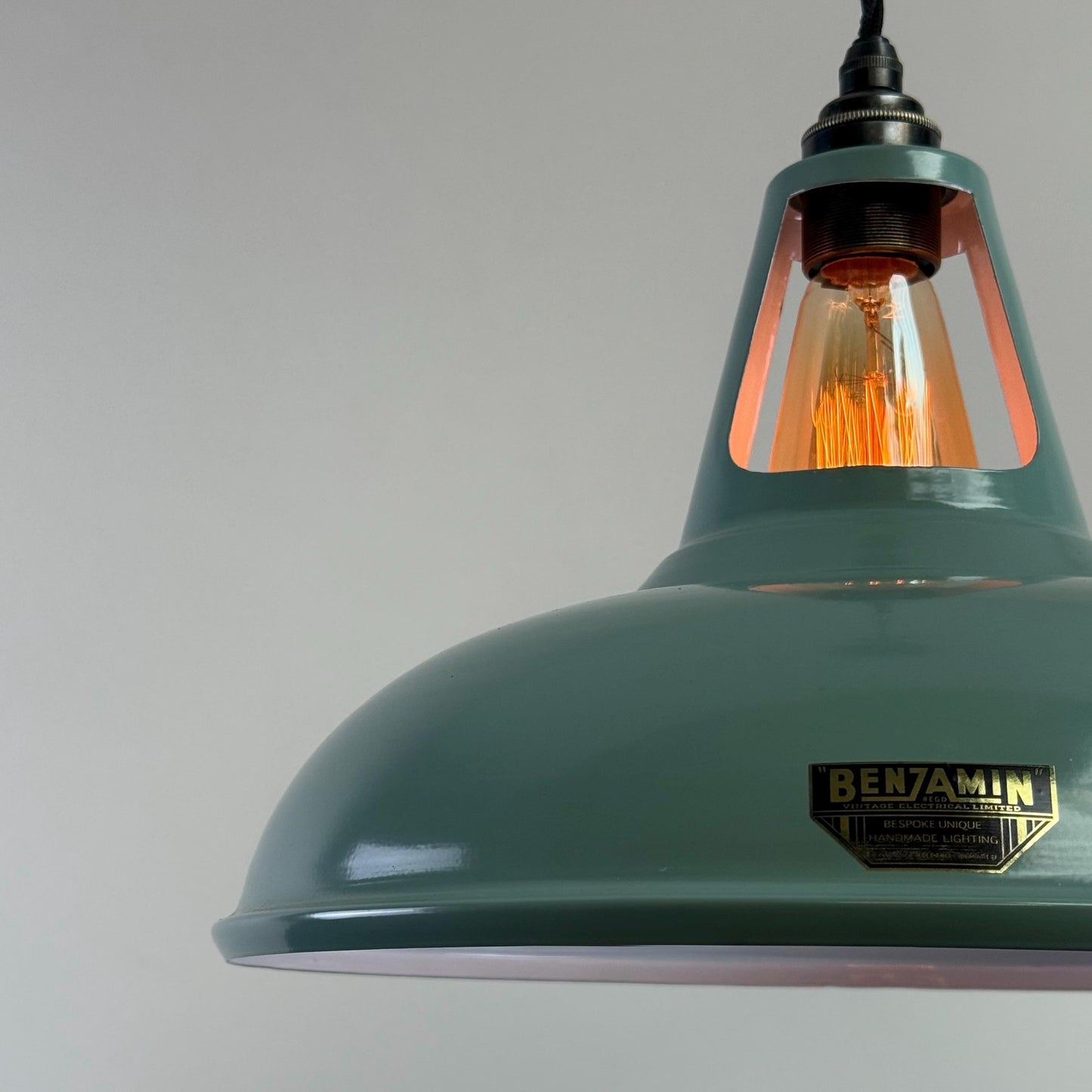 Cawston XL - Pistachio Green Coolicon Lampshade Slotted Pendant Set Light *Worn* - 14 Inch