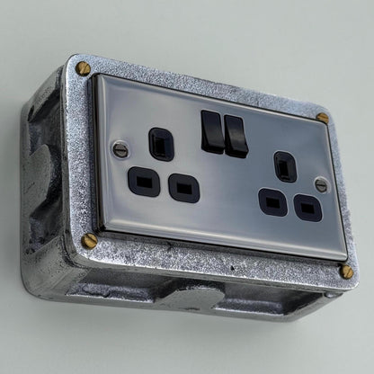 Black Nickel Double Switched 13A Power Socket 230V 13A 2 Gang 2G Solid Cast Metal Conduit Switch Industrial