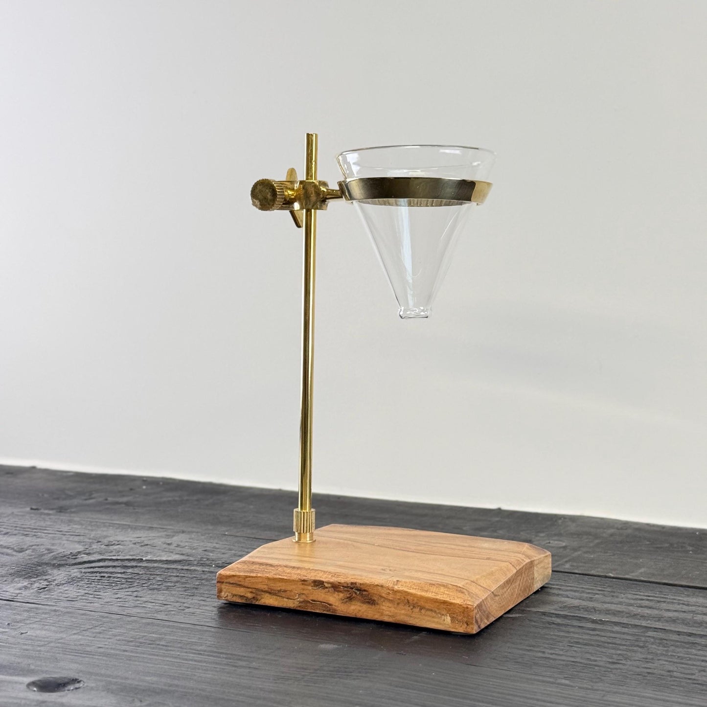 Slow Drip Coffee Pourer | Pour Over Drip Gourmet Kitchen Station Stand With Funnel & Filters | Glass Holder