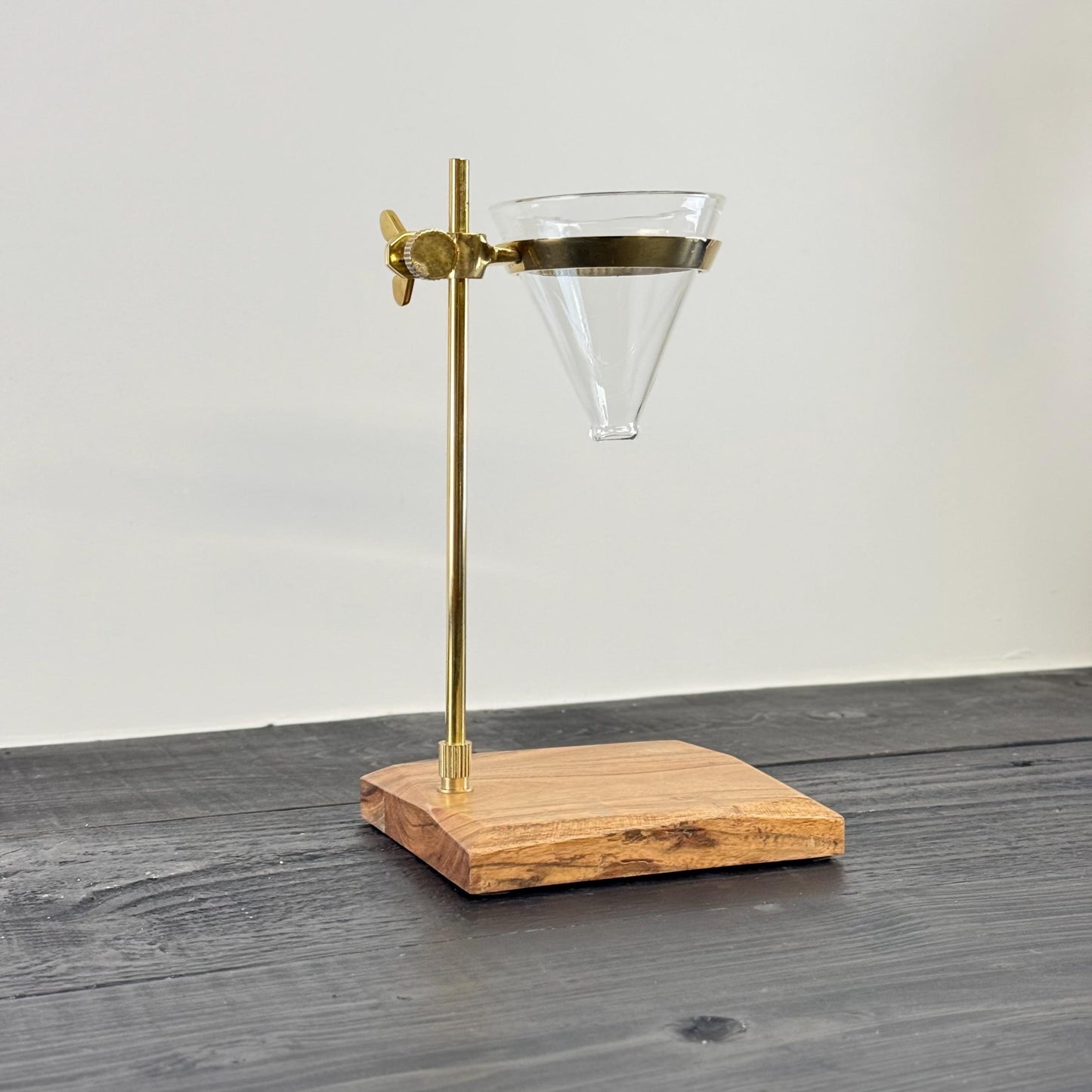 Slow Drip Coffee Pourer | Pour Over Drip Gourmet Kitchen Station Stand With Funnel & Filters | Glass Holder