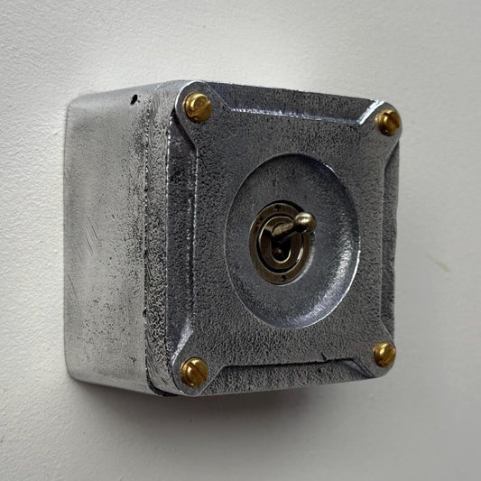 Single Gang 2 Way Conduit Surface Mounting Light Switch Solid Cast Metal Industrial ~ BS EN Approved Vintage Britmac Style