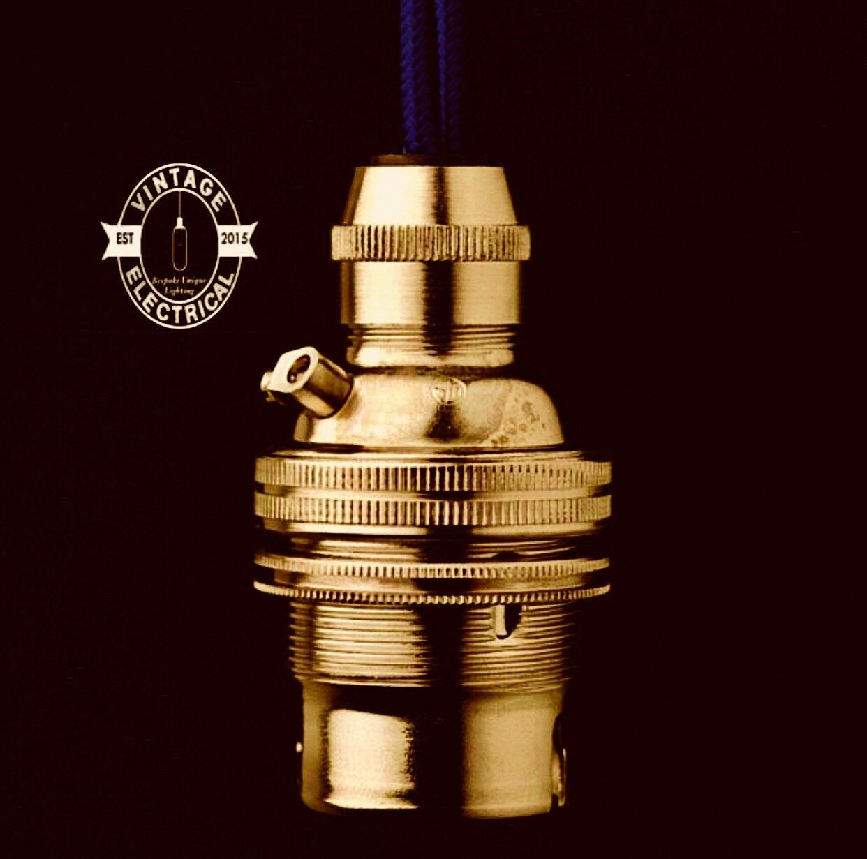 Solid Brass Pendant Lampholder | Bayonet B22 Fitting With Cable Grip