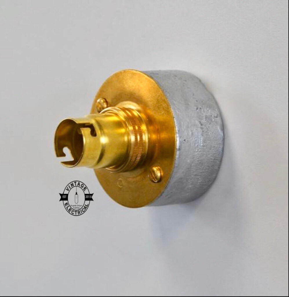 Briston ~ Brass Single Industrial Bakelite Wall Fitting | Ceiling Bathroom | Kitchen Light | Vintage 1 x Edison Filament Bulb