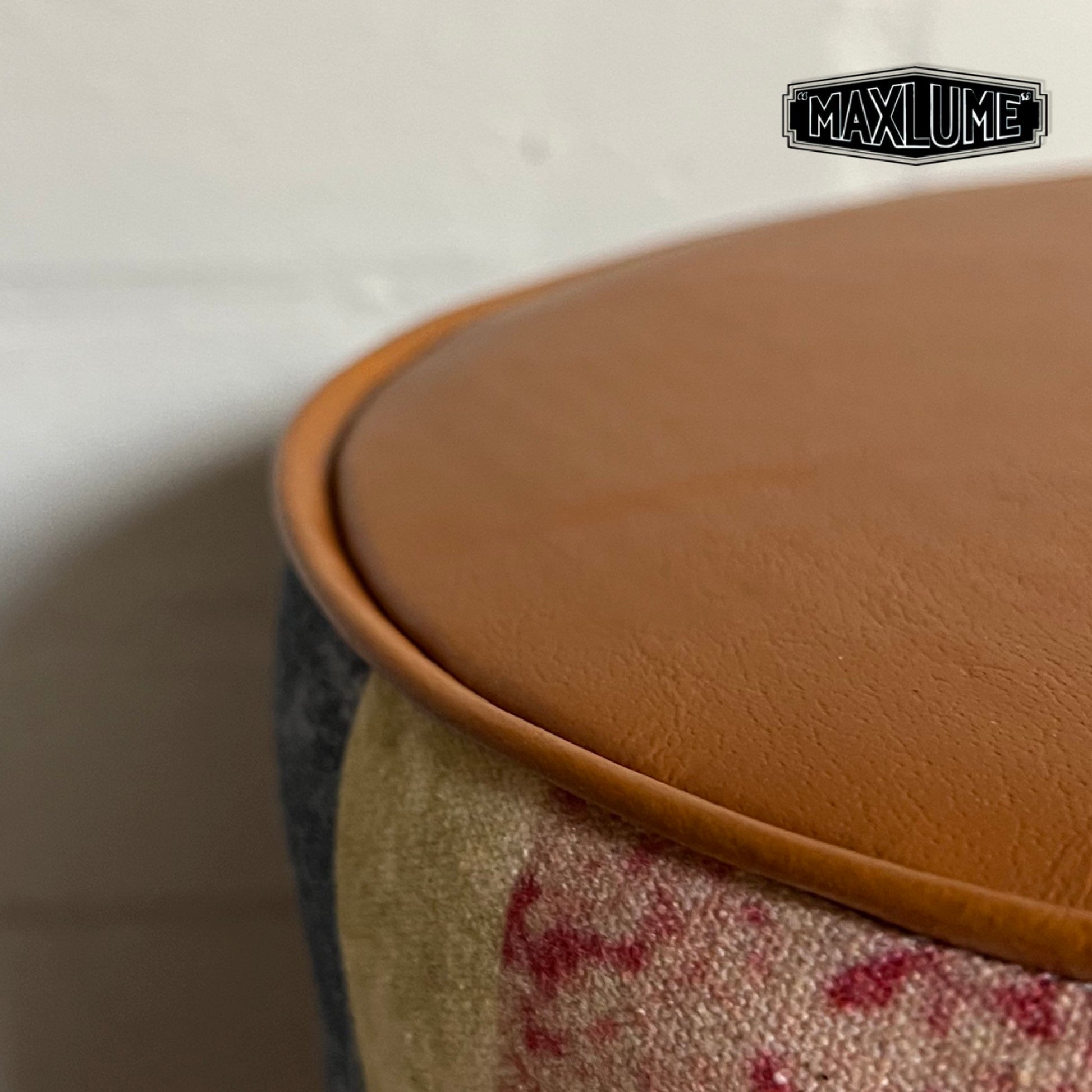 Maxlume ~ Union Jack Flag | Great Britain | Pouf Solid Base Genuine Leather | Vintage Style | Floor Standing | Man Cave Foot Stool