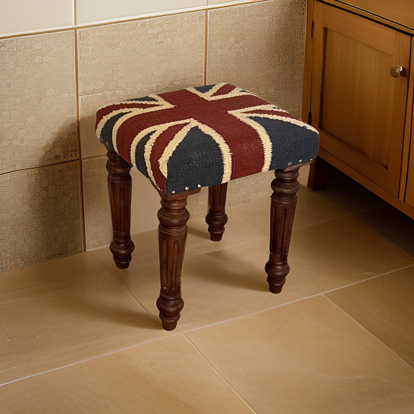 Maxlume ~ Union Jack Flag Bench | Great Britain | Pouf Solid Base | Vintage Style | Floor Standing | Man Cave Stool Jubilee